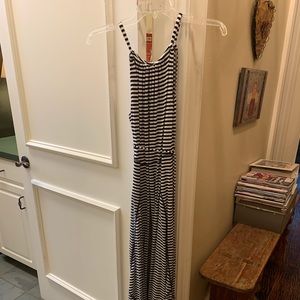 Spring black and white long dress.